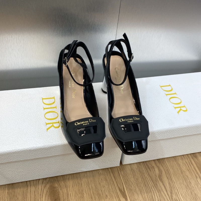 ch**an D*or slippers